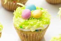 Hoppy Easter Mini Sprinkle Cupcakes