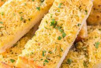 Golden Garlic Goodness