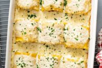 Creamy Chicken Lasagna Swirls