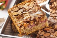 Tangy Rhubarb Crumb Cake