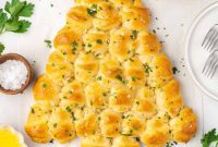 Christmas Tree Pastry Delight