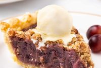Sweet Harvest Grape Pie