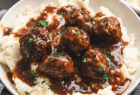 Savory Slow Cooker Salisbury Steak Meatballs