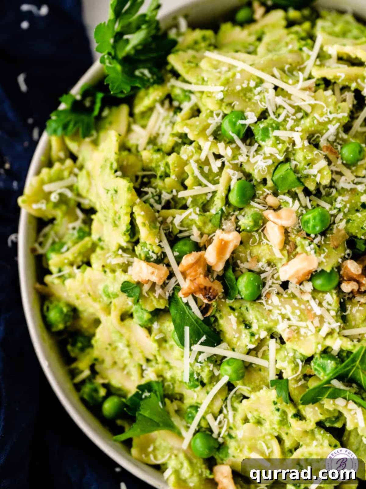 pasta with pea parsley pesto sauce