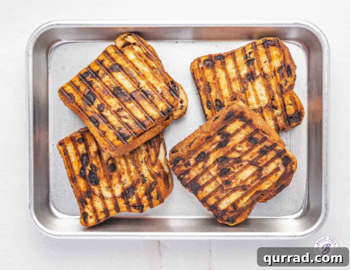 Warm Apple Brie Meltdown 4 4 grilled cheese sandwiches on cinnamon-raisin bread