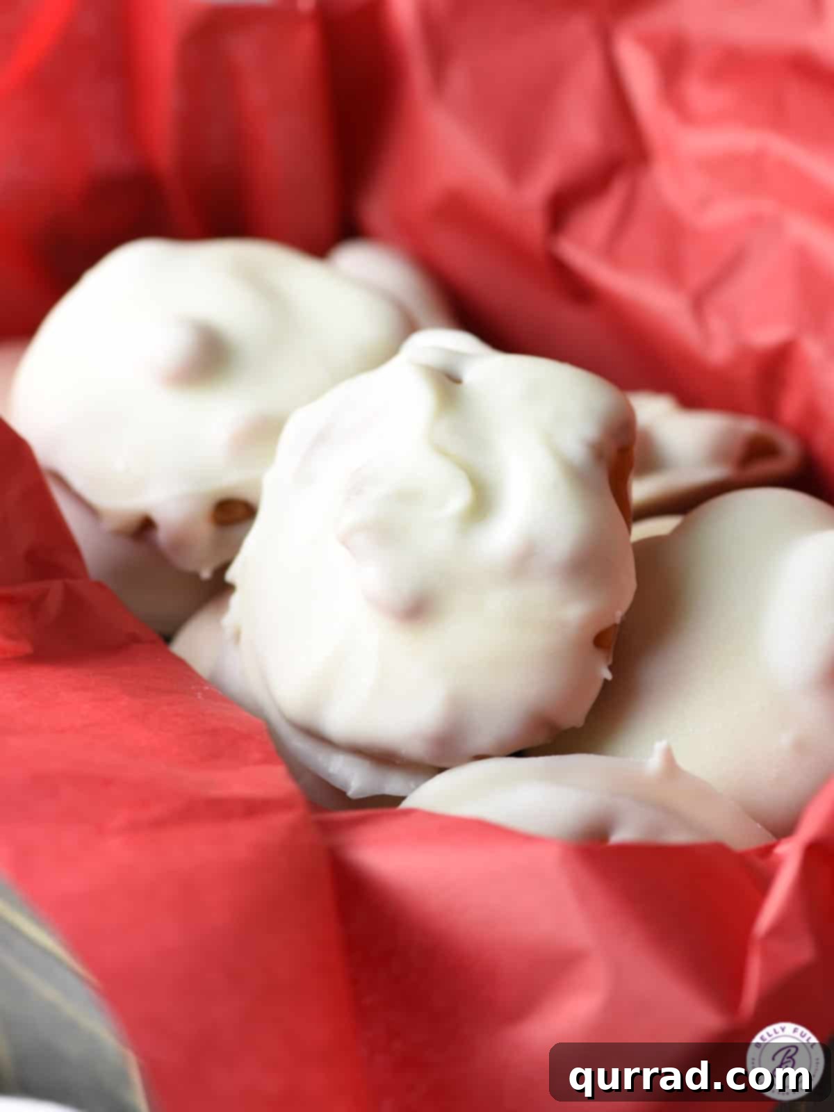 white chocolate polar bear paws