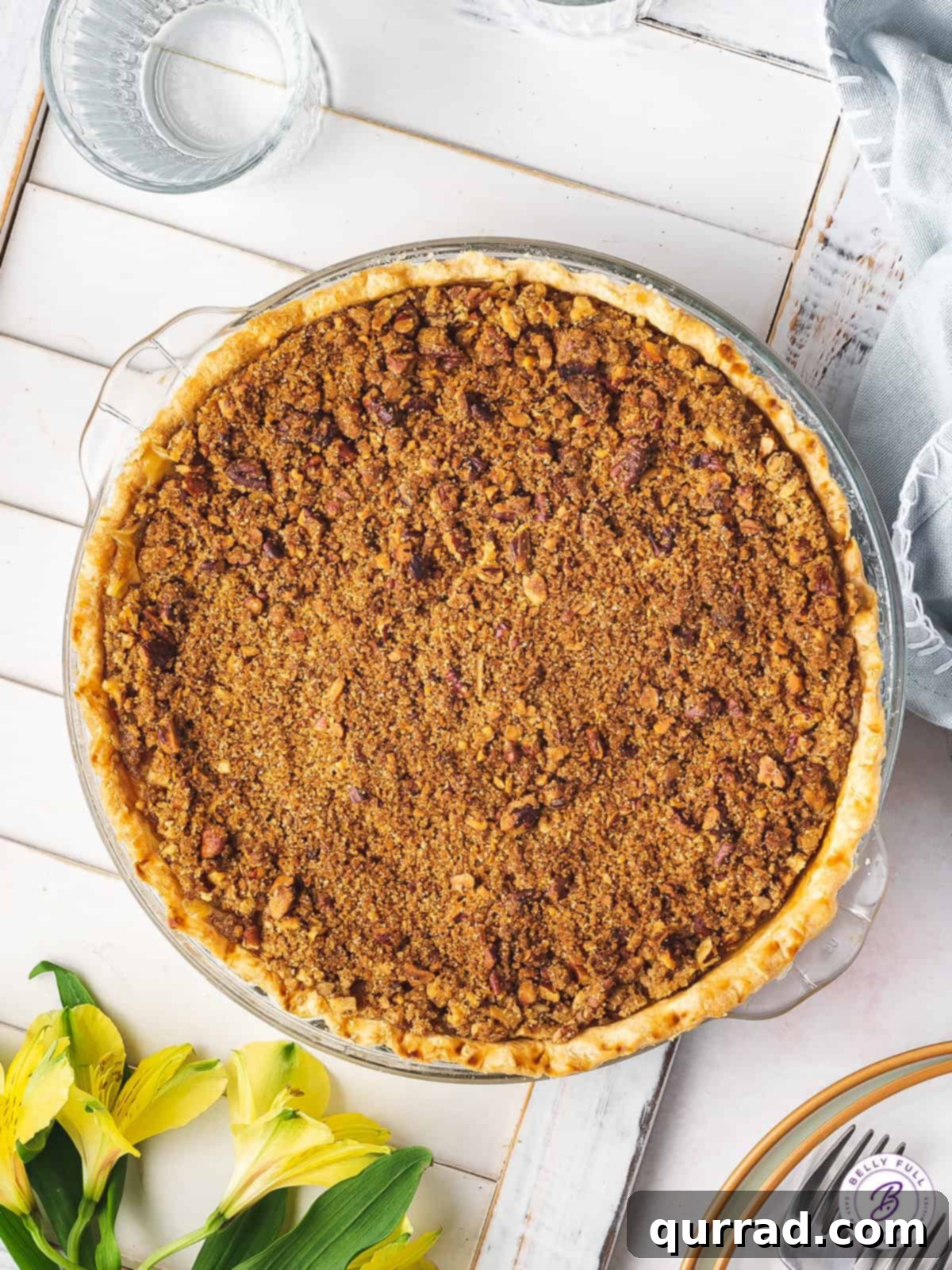Velvet Peach Pecan Pie 9 overhead whole baked pie with streusel topping