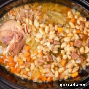 Ham and white bean soup in the crockpot