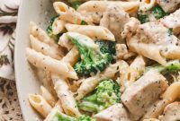 Chicken Broccoli Alfredo Delight