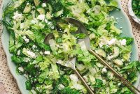 Maroulosalata: Traditional Greek Lettuce Salad Recipe