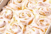 Lemon Sweet Rolls Recipe: Soft, Tangy Honey-Glazed Buns