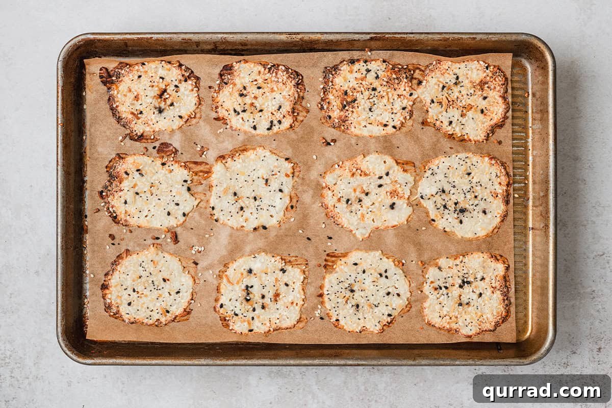 Baked cottage cheese chips.