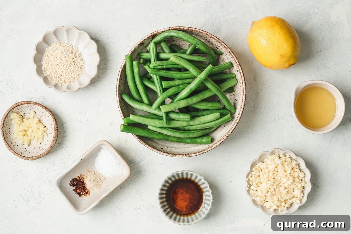 Garlic Green Beans Recipe: Sautéed with Lemon and Butter 4 The ingredients to make garlic green beans.
