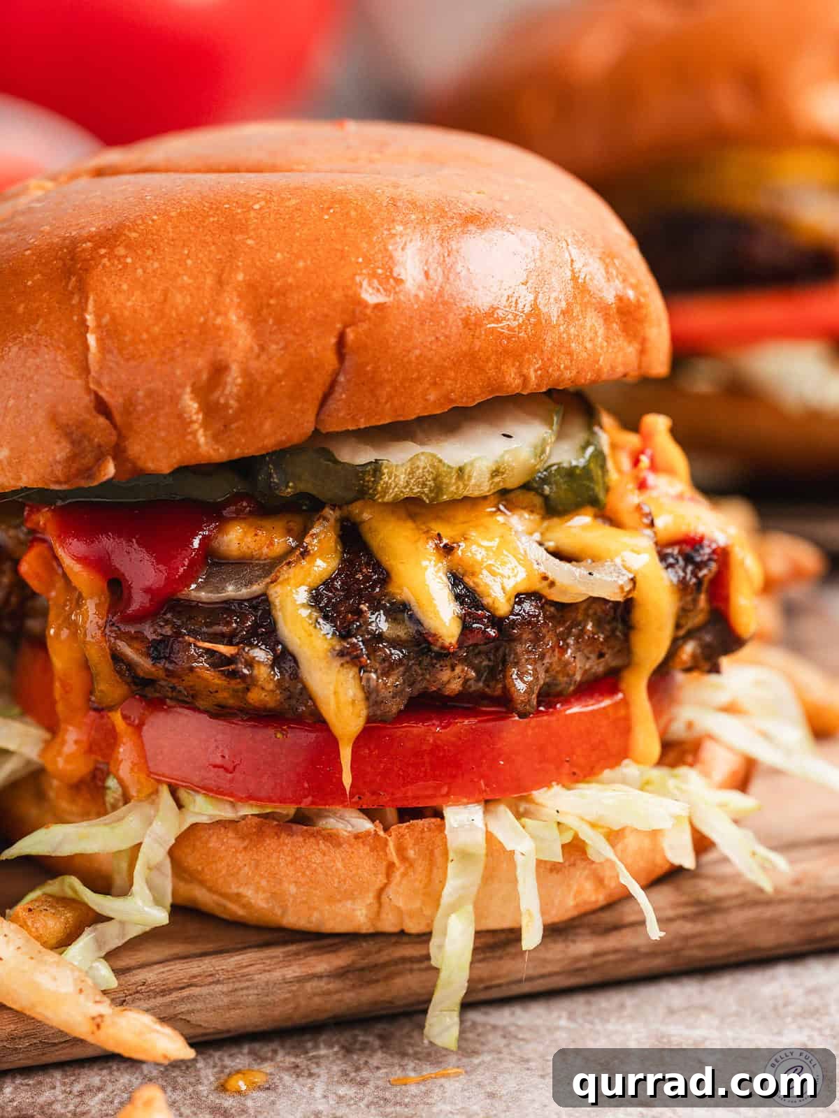 Side view of a crack smash burger.